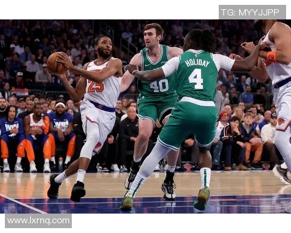 尼克斯队新秀大爆发，火力全开击败湖人队