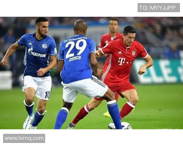 沙尔克04客战法兰克福大胜,成功保级提前锁定!